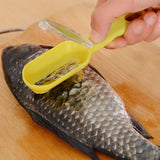 Durable Plastic Fish Scale Remover Scraper Cleaner Scaler Kitchenware Peelers