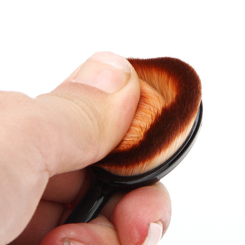 Oval Makeup Brush