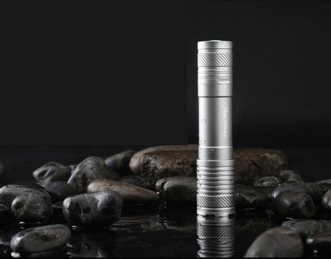 2000lm HighPower LED Flashlight Torch light Waterproof Mini Penlight Zoomable 18650