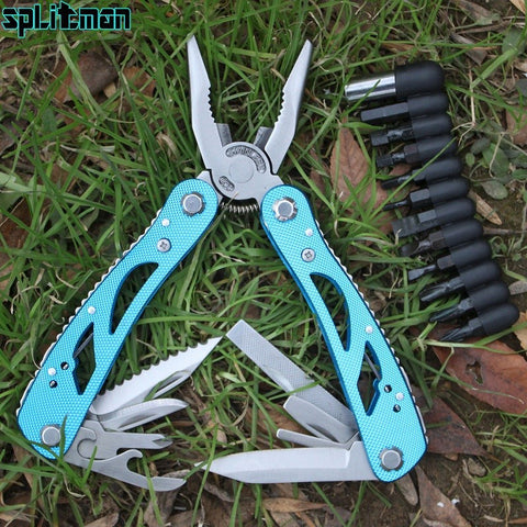 22 Multifunctional Folding Knife Plier