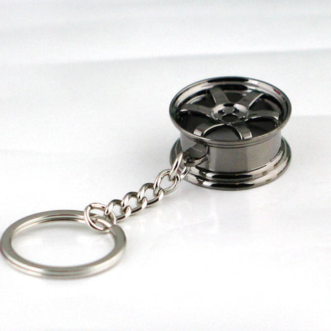 wheel hub keychain