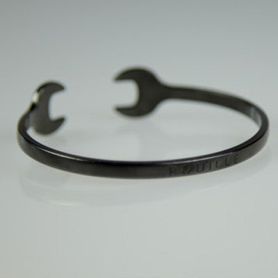 Double slider wrench bracelets