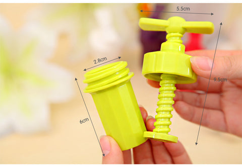 Manual Press Twist Cutter Crusher Cooking Tool Plastic